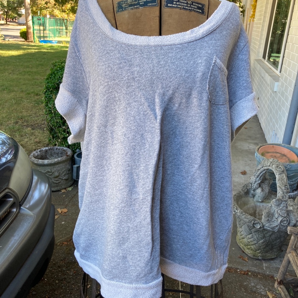 Avenue sweatshirt with pocket